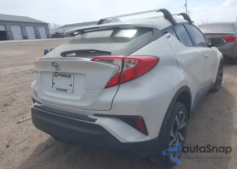 2020 Toyota C-Hr Xle z USA, uszkodzony, nr VIN JTNKHMBX1L1077778